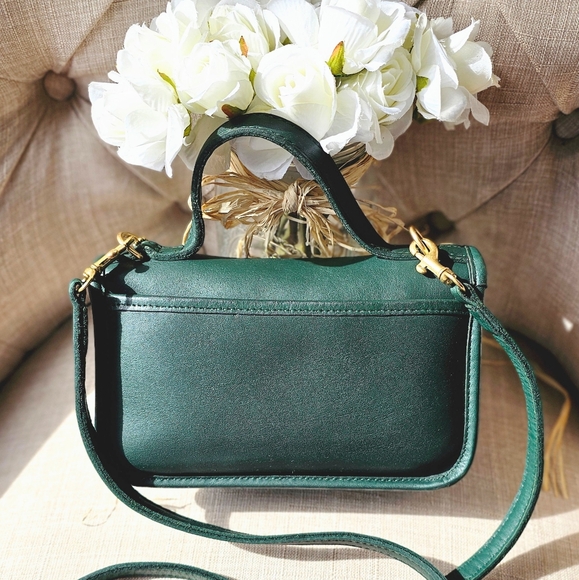 Vintage Coach Casino Crossbody Shoulder Bag Purse # 9924 ( Jade ) - Picture 4 of 12